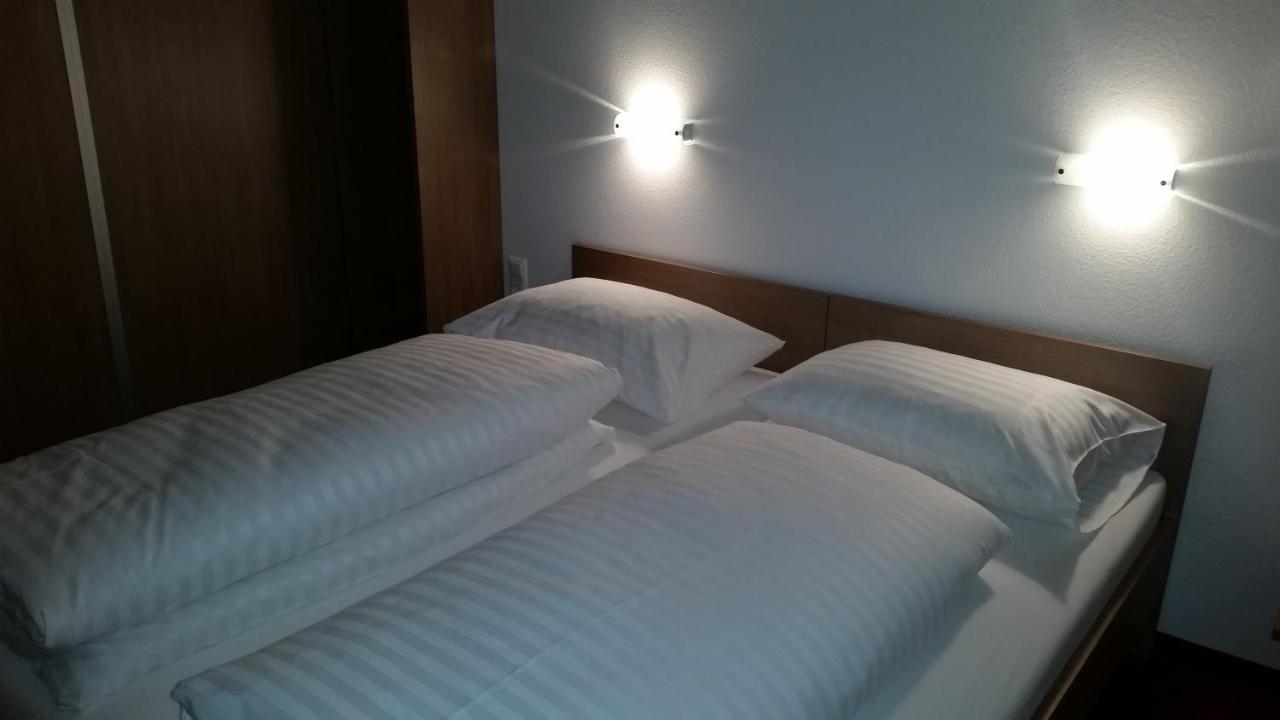 FairSleep Motel Hainburg Hainburg an der Donau Buitenkant foto