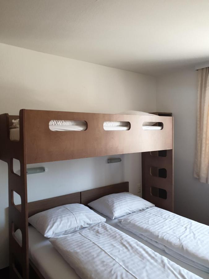 FairSleep Motel Hainburg Hainburg an der Donau Buitenkant foto
